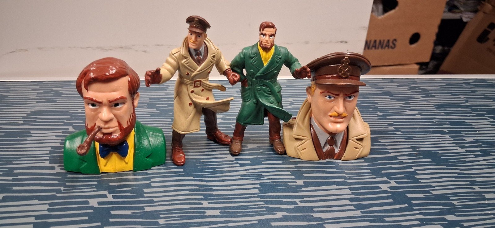 Black mortimer figurines, Enlèvement ou Envoi