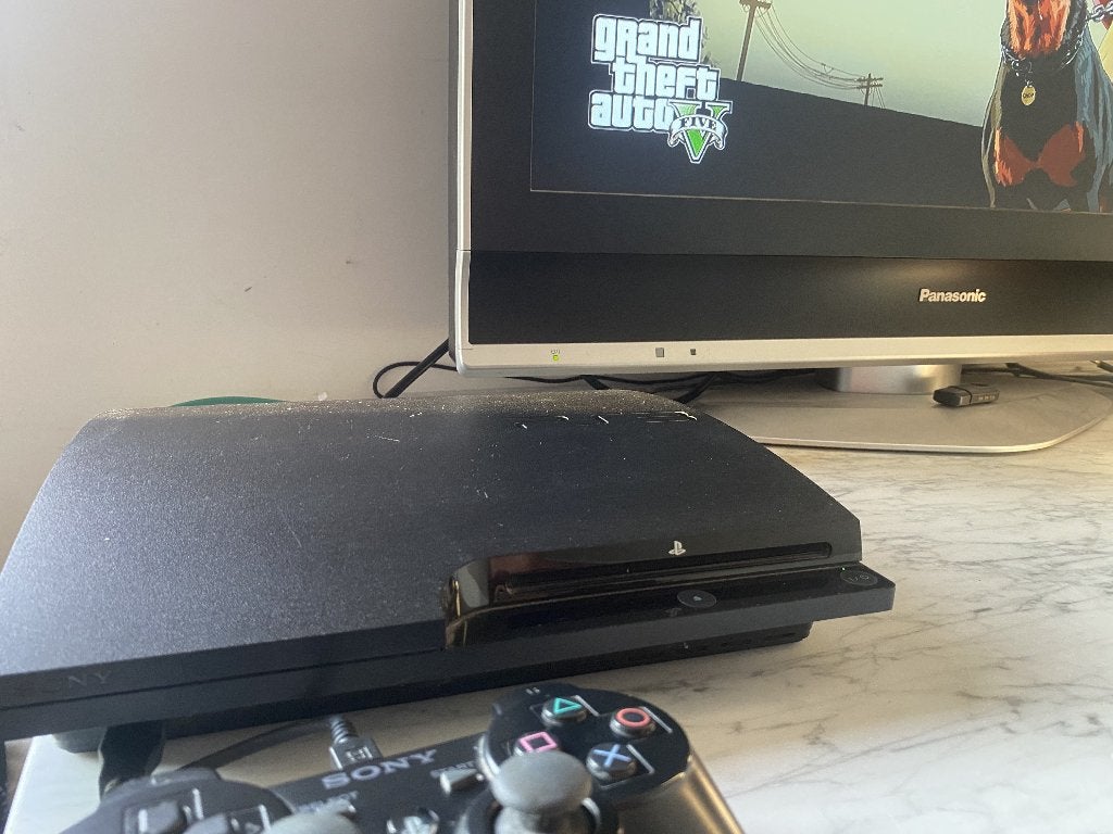 Playsyation 3 + 1 controller + 8 games +1 headset, Games en Spelcomputers, Gebruikt, Overige genres, 1 speler, Ophalen of Verzenden