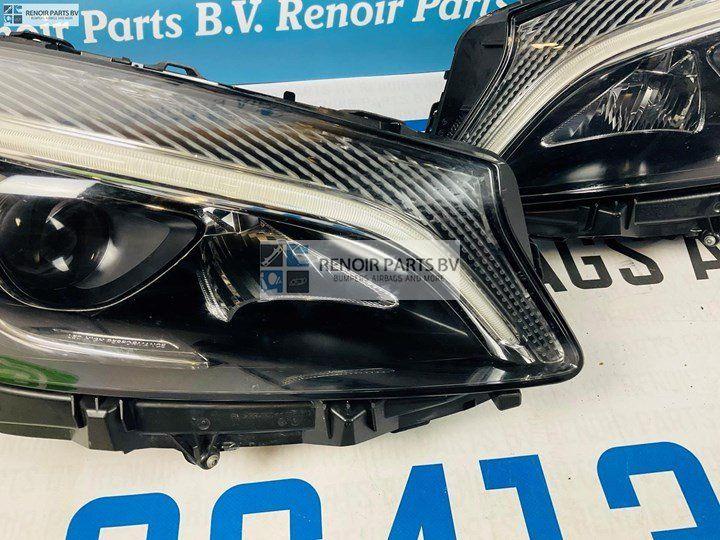 Koplamp set MERCEDES A KLASSE W176 LINKS RECHTS FACELIFT LED, Autos : Pièces & Accessoires, Éclairage, Utilisé, 6 mois de garantie
