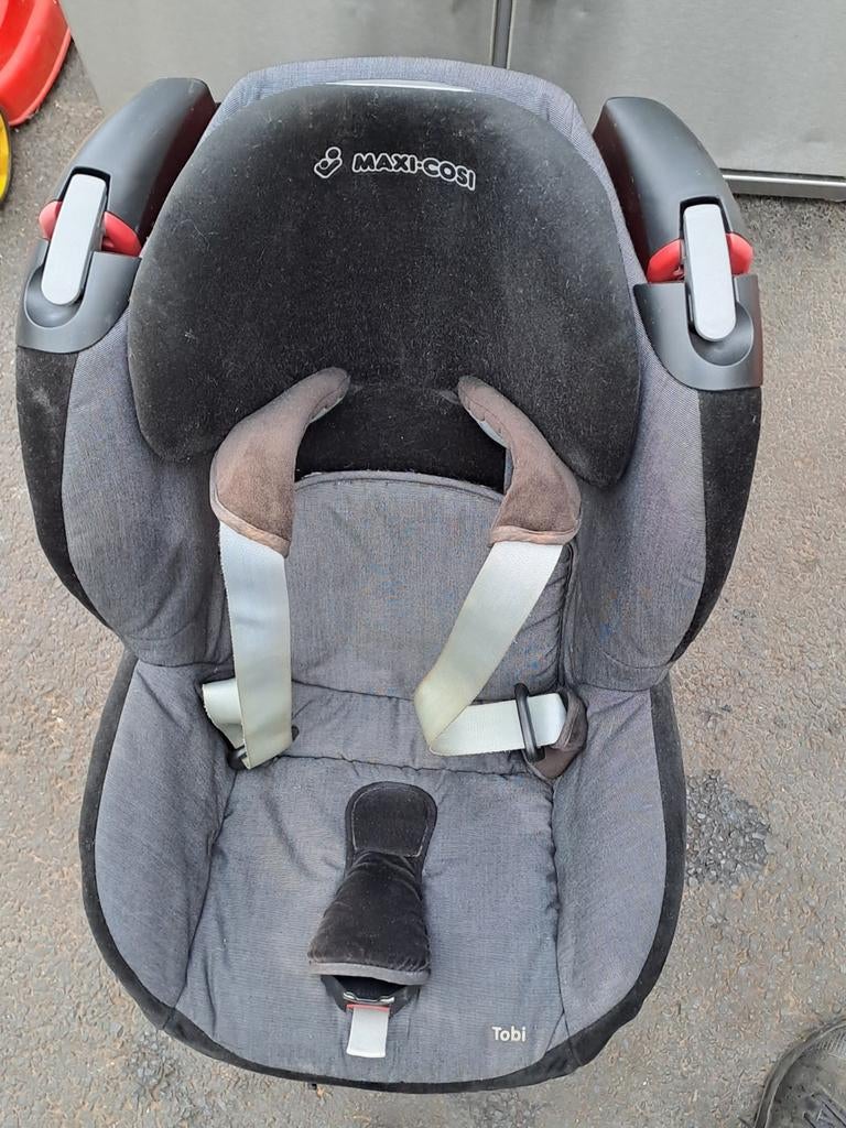 Maxicosi kinderautostoel, Ophalen