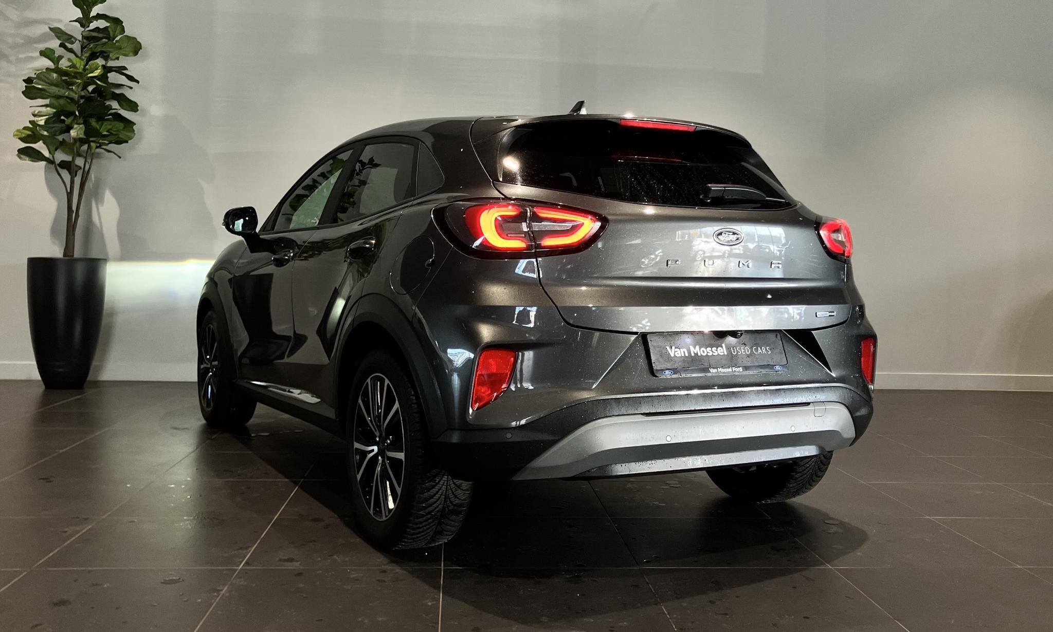 Ford Puma 1.0i Ecoboost MHEV Titanium | Winterpack | LED Cru, Autos, Ford, Argent ou Gris, Achat, Electronic Stability Program (ESP)