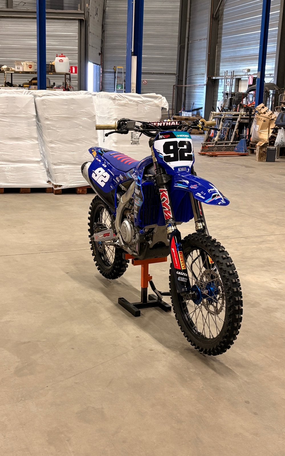 Yamaha yzf 450 2023(nieuw model), Fietsen en Brommers, Ophalen of Verzenden, Zo goed als nieuw, Yamaha