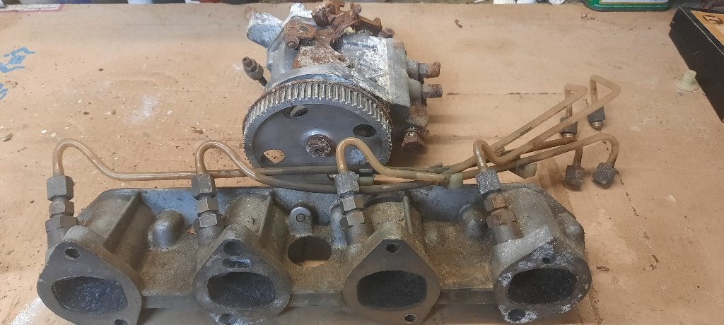 Mechanische injectie pomp +spruitstuk BMW 2002TII, Ophalen of Verzenden, Gebruikt