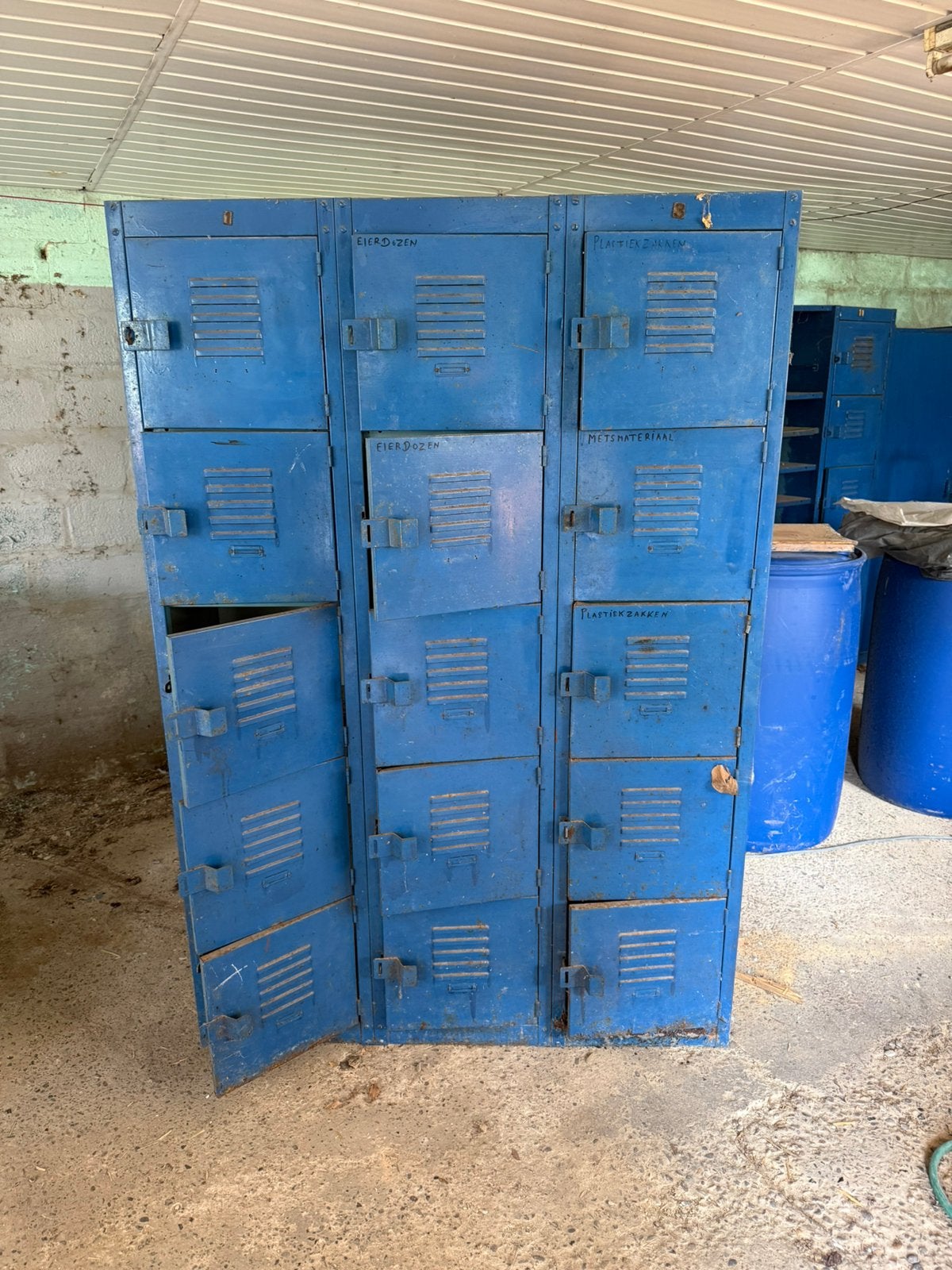 Lockerkasten (18) 2x beschikbaar, Huis en Inrichting, Ophalen, Gebruikt
