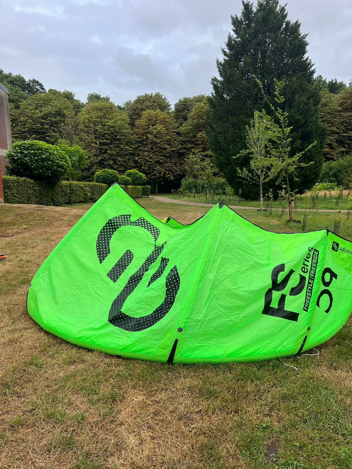 Eleveight FS 9m, Watersport en Boten, Ophalen, Gebruikt, Kite