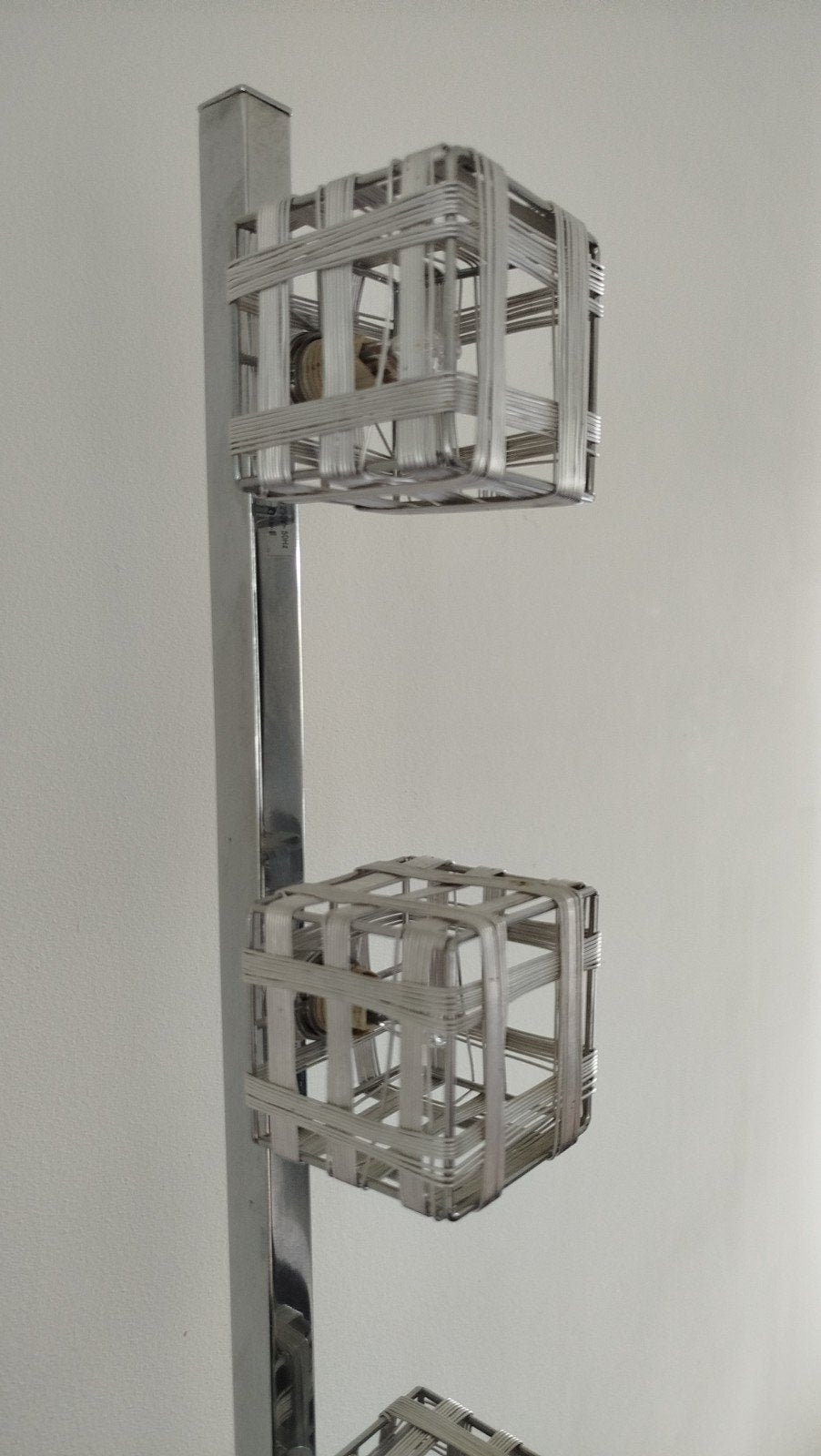 Lampe de salon, Enlèvement