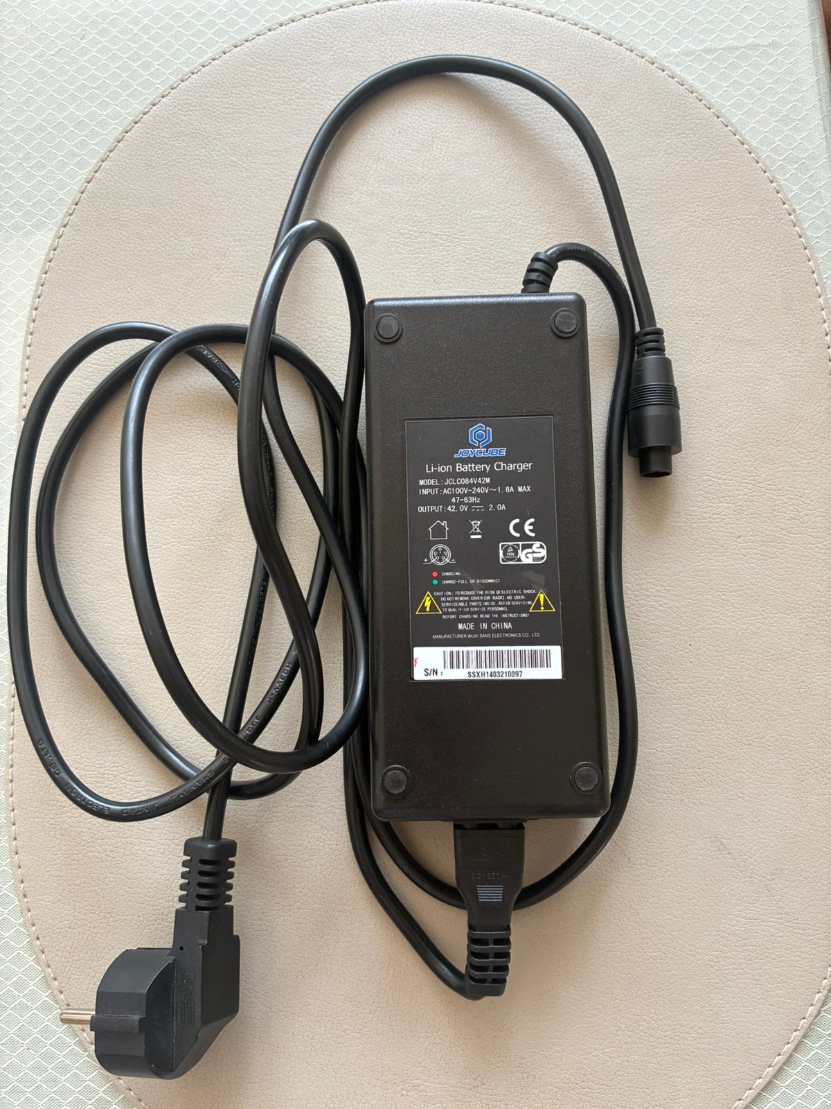 Oplader elektrische fiets - Joycube, Fietsen en Brommers, Ophalen, Gebruikt