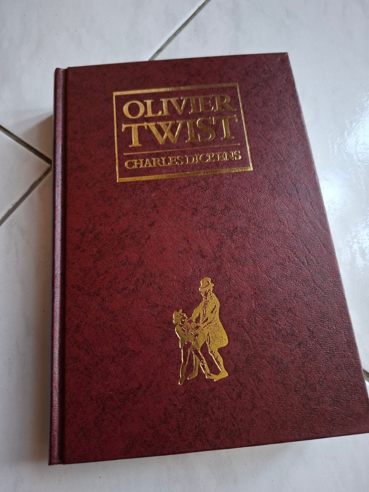 Oliver Twist - Charles Dickens, Enlèvement ou Envoi, Comme neuf, Charles Dickens, Pays-Bas