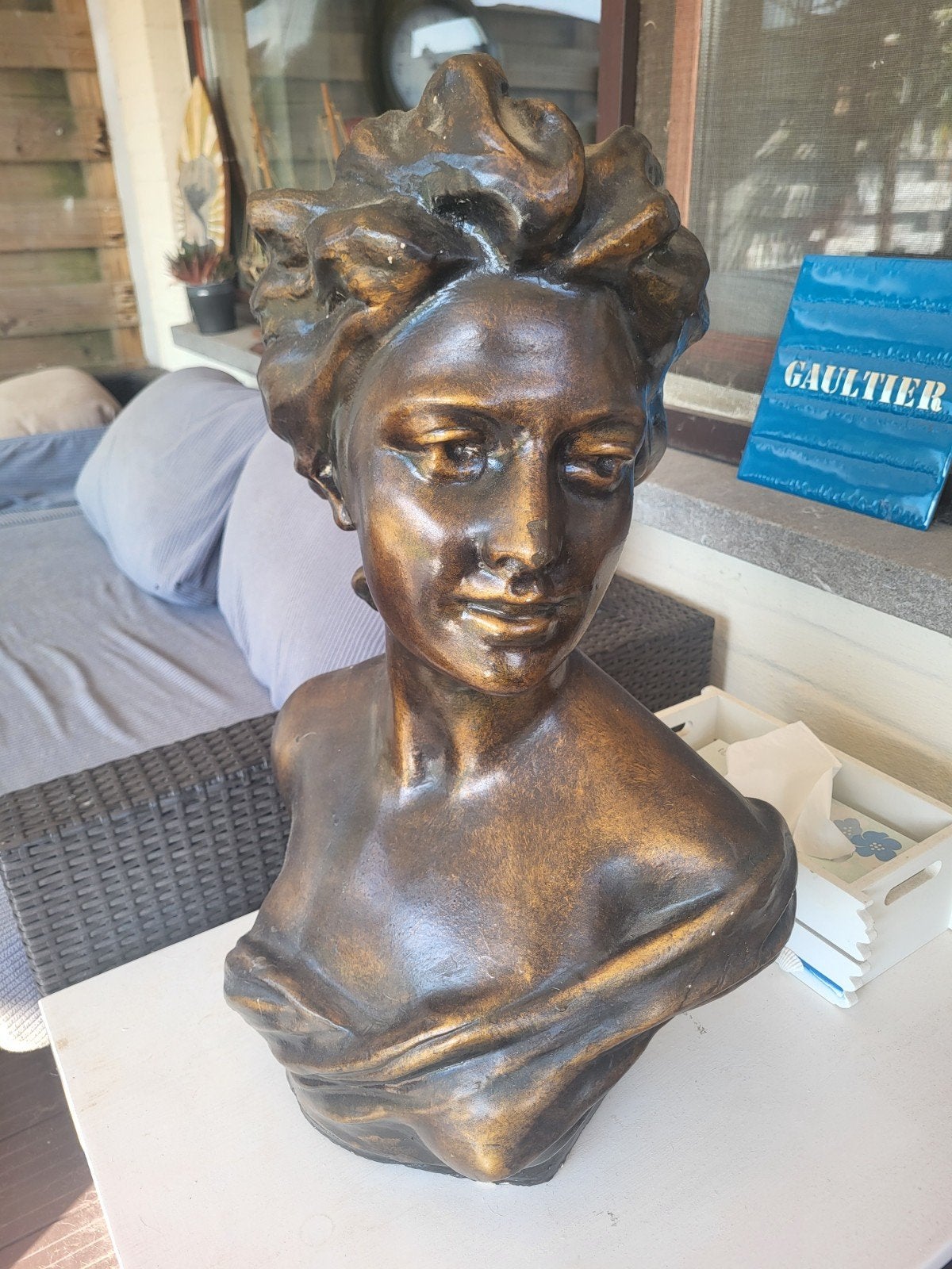 Art Nouveau bronskleurige buste van een jonge vrouw, Antiquités & Art, Enlèvement, Art nouveau, Buste, Femme