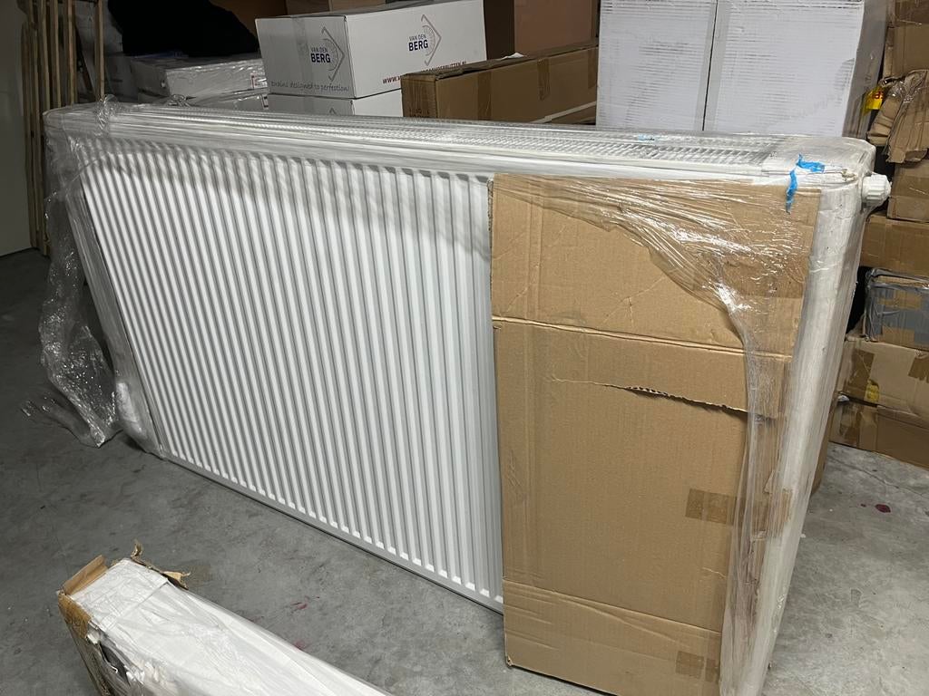 Radiateurs Stelrad New, Enlèvement, 80 cm ou plus, 150 cm ou plus, Radiateur