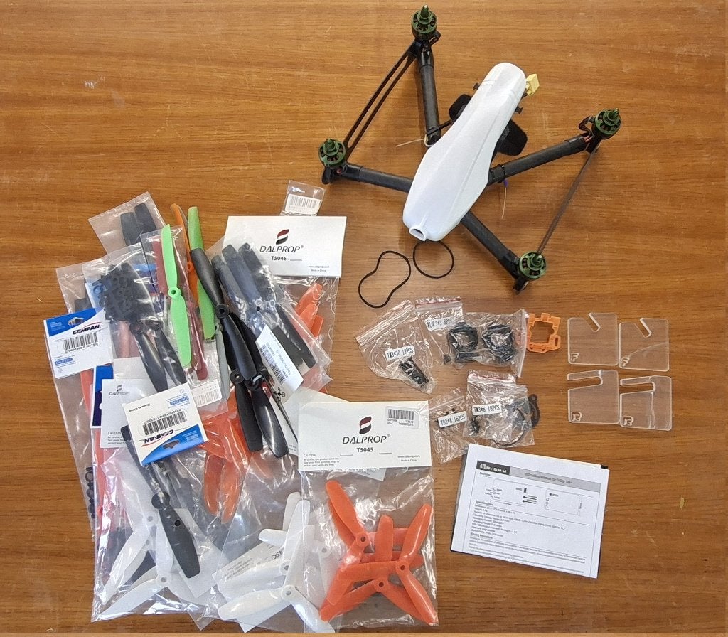 Carbon drone frame SkyHero Anakin met F405 controller etc, Hobby & Loisirs créatifs, Enlèvement, Neuf, Électro, Quadricoptère ou Multicoptère
