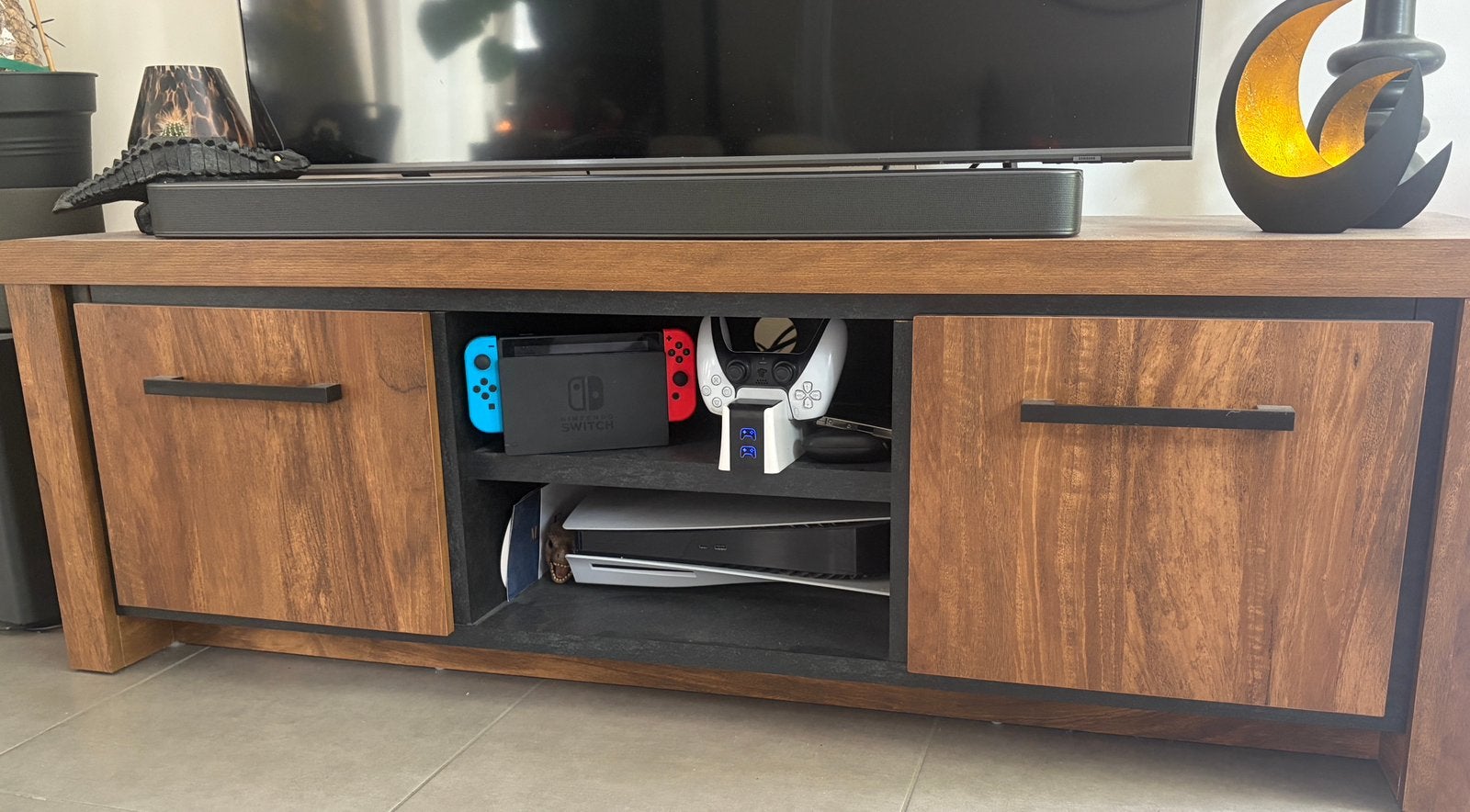 Tv kast, Huis en Inrichting, Kasten |Televisiemeubels, Ophalen, Zo goed als nieuw
