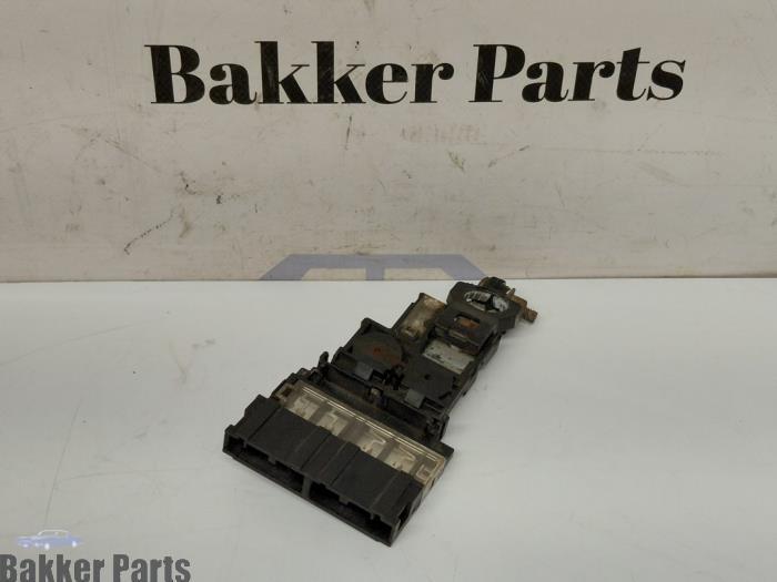 Borne de batterie d'un Opel Agila, -, -, Opel, 3 mois de garantie