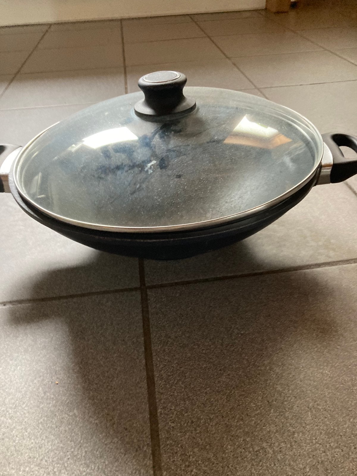 Wokpan, gietijzeren/ donkergrijs/, Gebruikt, Gietijzer, Met deksel, Ophalen of Verzenden