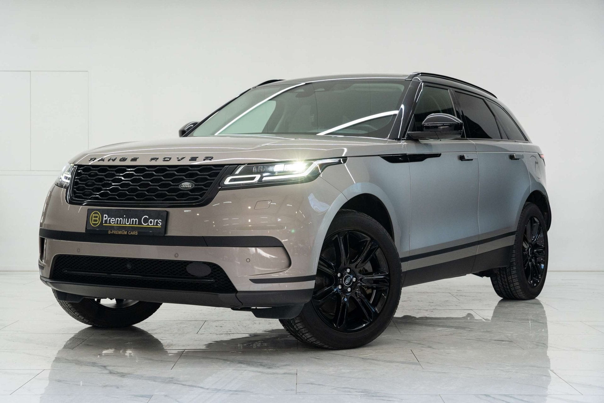 Land Rover Range Rover Velar S AWD P400e! Black pack! ACC! P, Argent ou Gris, Achat, Euro 6, Entreprise