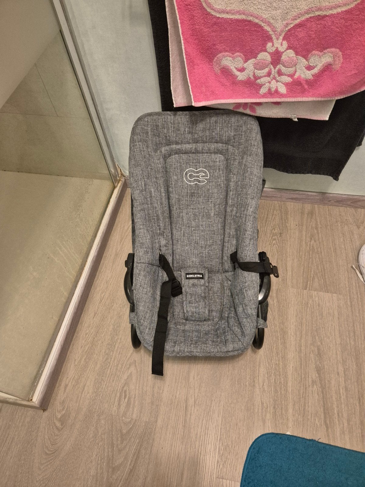 Koelstra grijze wipper, afneembare hoes, Enfants & Bébés, Autres marques, Avec ceinture(s), Enlèvement, Utilisé