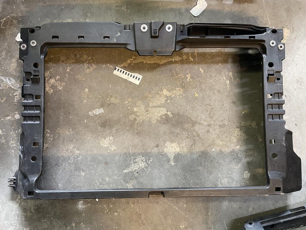 VW Jetta voorfront 5C6805594B 5C6805588D 5C6805594F, Auto-onderdelen, Gebruikt, -, -, Ophalen of Verzenden