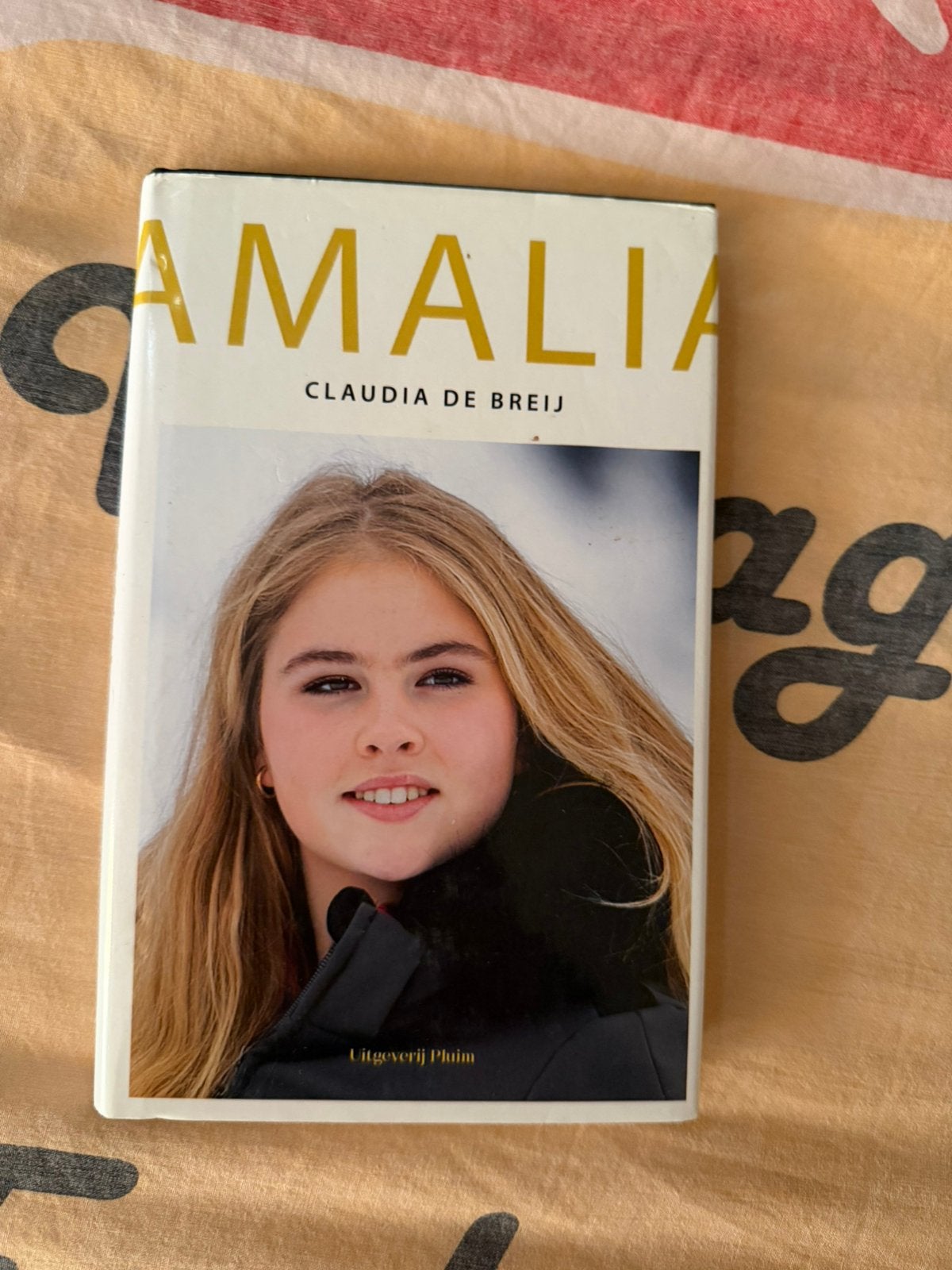 Boek amalia, Boeken, Biografieën, Ophalen of Verzenden, Zo goed als nieuw