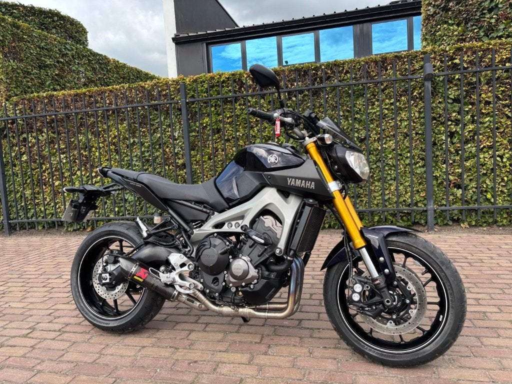 Yamaha Mt09 (akrapovic exhaust), Occasion, Motorrijbewijs A, Bedrijf, Meer dan 35 kW