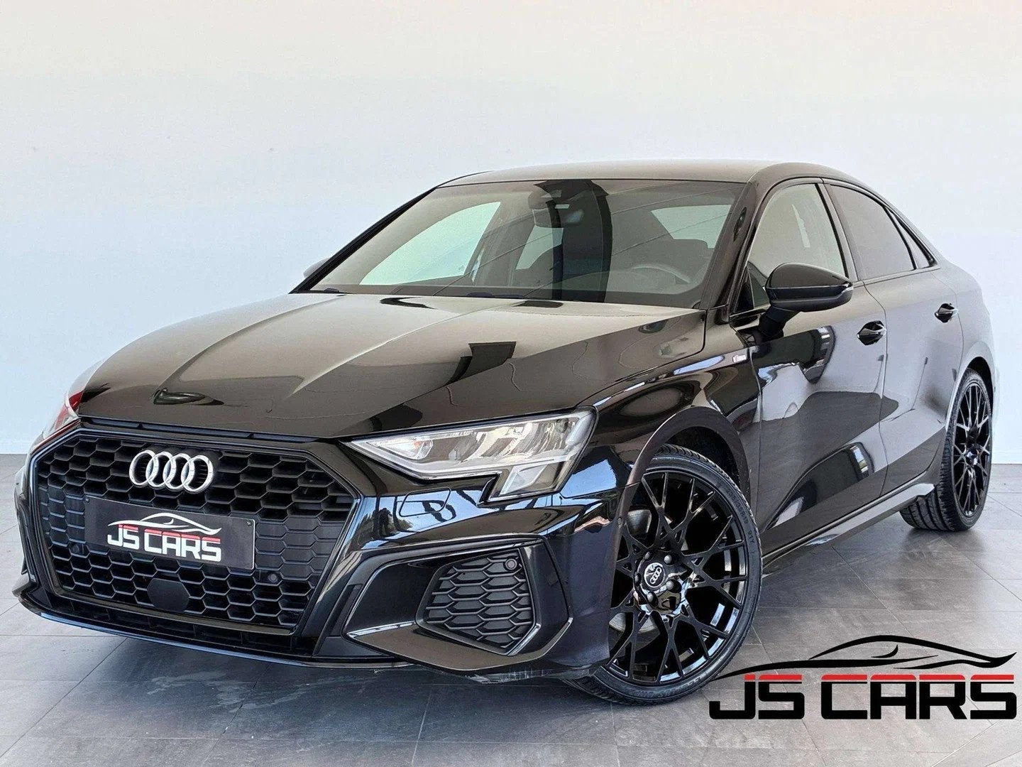 Audi A3 1.5 TFSI FULL S-LINE-1ERPRO-COCKPIT-CARPLAY-CAMERA, Auto's, Audi, Automaat, 4 deurs, 4 cilinders, 1878 kg