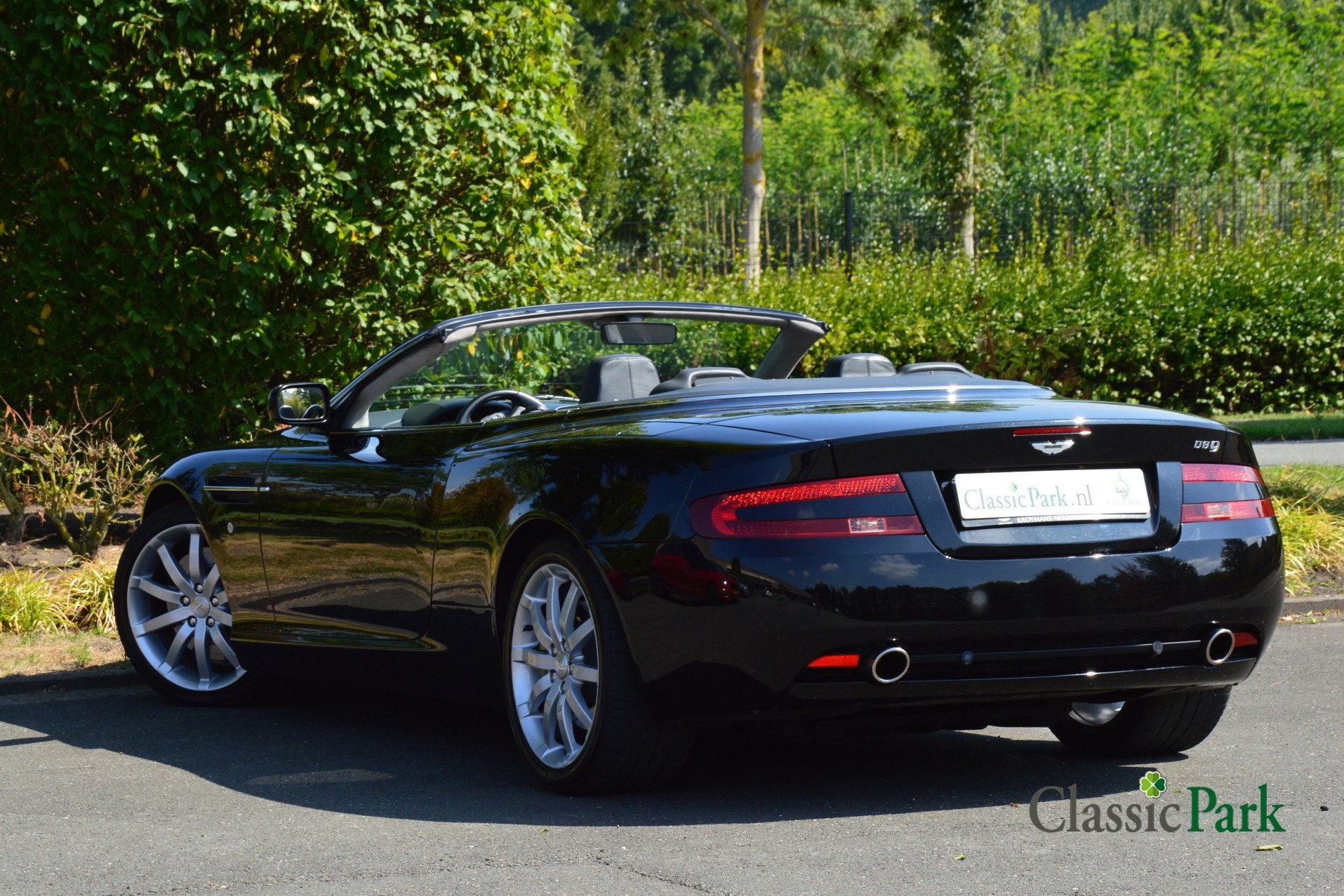 Aston Martin DB9 Volante (bj 2005, automaat), Auto's, Automaat, Achterwielaandrijving, 5935 cc, Lederen bekleding