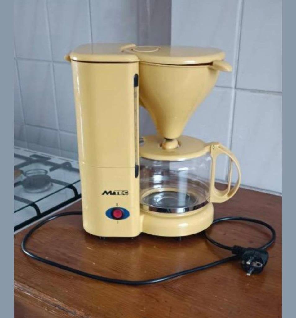 Percolateur M Tec - 750 W, Electroménager, Café moulu, Utilisé, 10 tasses ou plus, Enlèvement