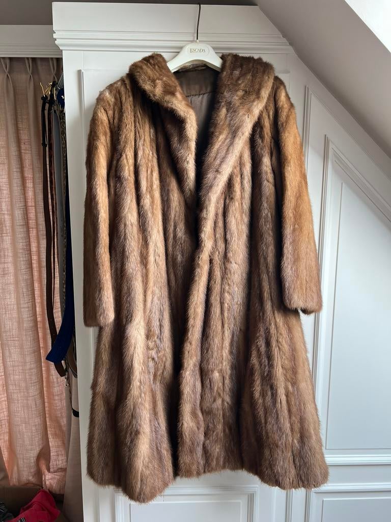 Manteau en fourrure de vison, Ophalen, Zo goed als nieuw