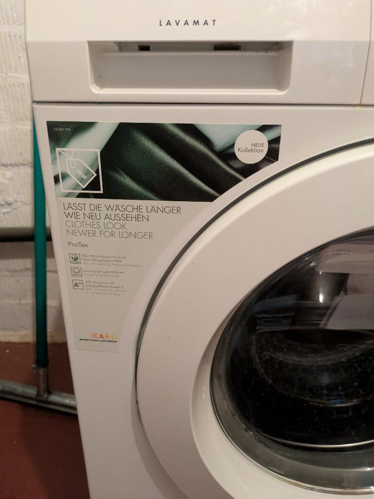 Wasmachine AEG, Elektronische apparatuur, Wasmachines, Ophalen, 6 tot 8 kg, Handwasprogramma, Zo goed als nieuw