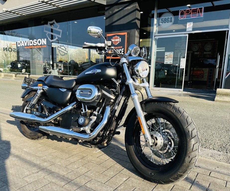 Harley-Davidson Cruiser SPORTSTER CUSTOM 1200CB (bj 2013), Motoren, Gebruikt, Overig, 1200 cc, Handgeschakeld