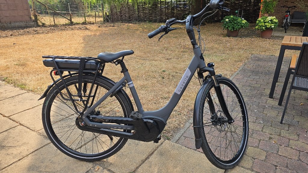 Elektrische damesfiets gazelle paris C7+ (5 maanden oud), Fietsen en Brommers, Fietsen | Dames | Damesfietsen, Ophalen, 47 tot 50 cm