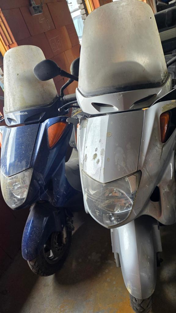 2 Honda scooters, Motoren, Particulier