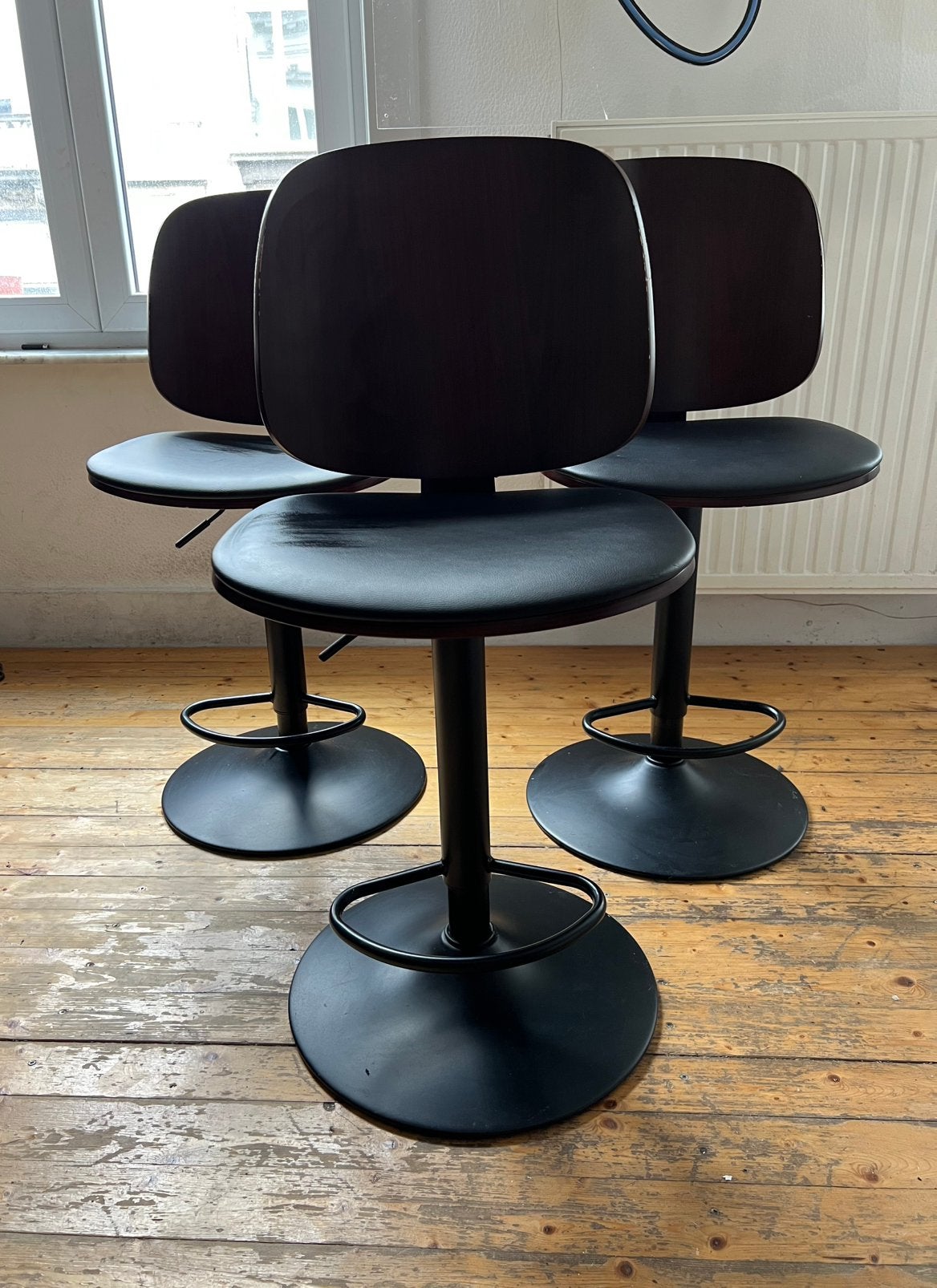 Barstoelen, Huis en Inrichting, Barkrukken, 3 krukken, Ophalen, Zo goed als nieuw, In hoogte verstelbaar