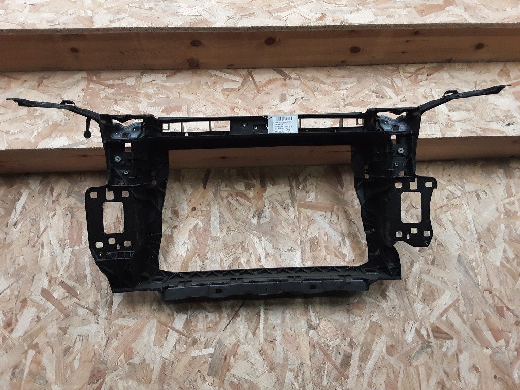 FACE AVANT Audi Q3 (F3B) (01-2018/06-2021) (83A805594J), Auto-Union-Straße  1,
85057  Ingolstadt, DE, Info@audi.de, Audi, Utilisé