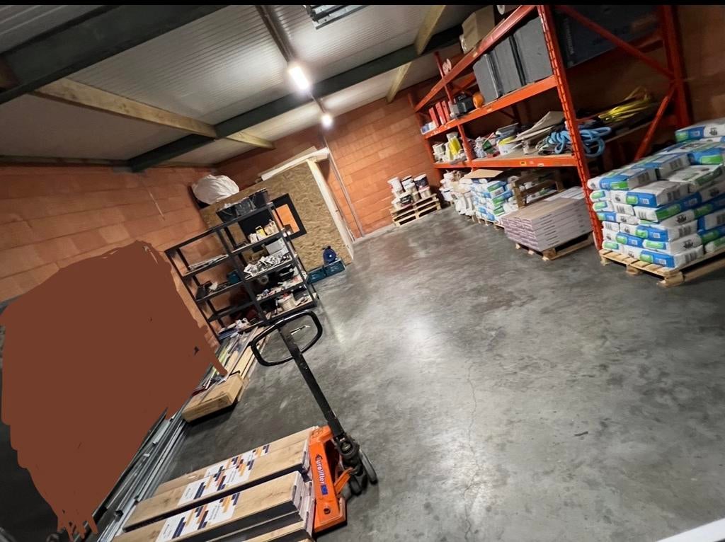 Magazijn te huur In belsele, Ophalen