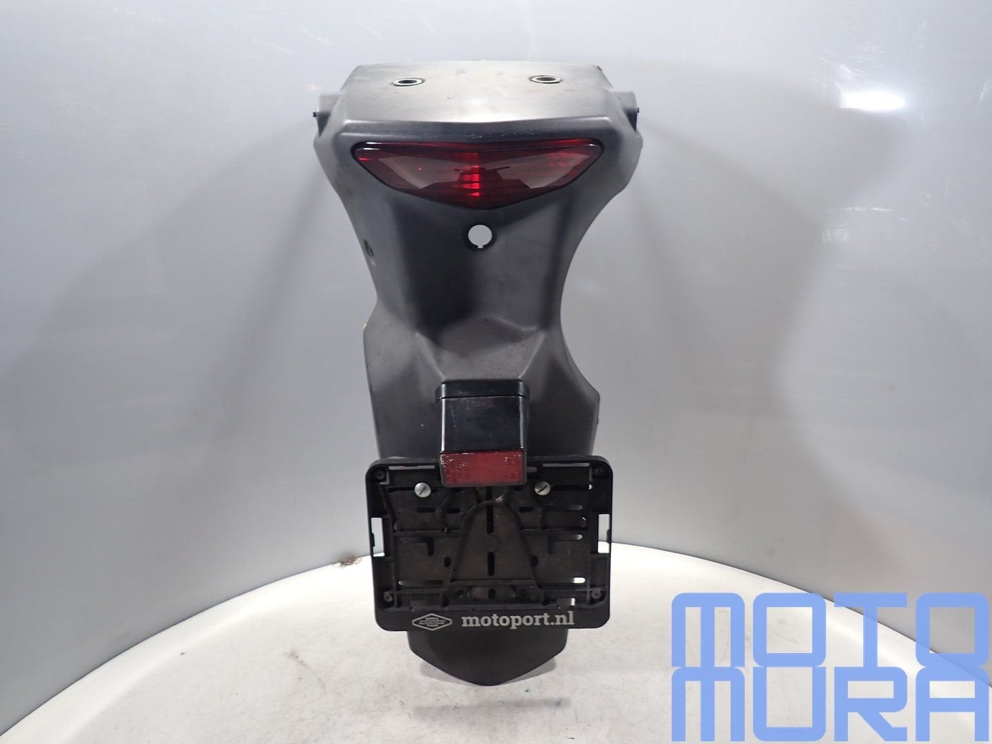 Suzuki DL 650 V-Strom 2003 - 2011 : garde-boue arrière, supp, Motos, -, Utilisé, -, -