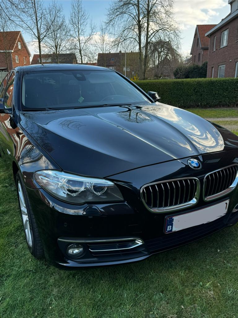BMW F10 520d Luxury TOP STAAT‼️, Auto's, 1998 cc, Achterwielaandrijving, 4 cilinders, Zwart