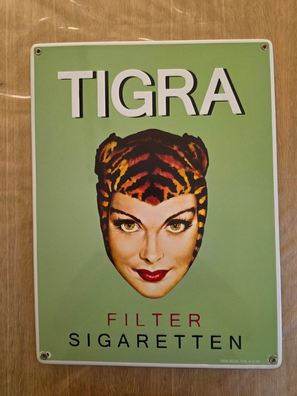 emaille bord Tigra, Ophalen of Verzenden