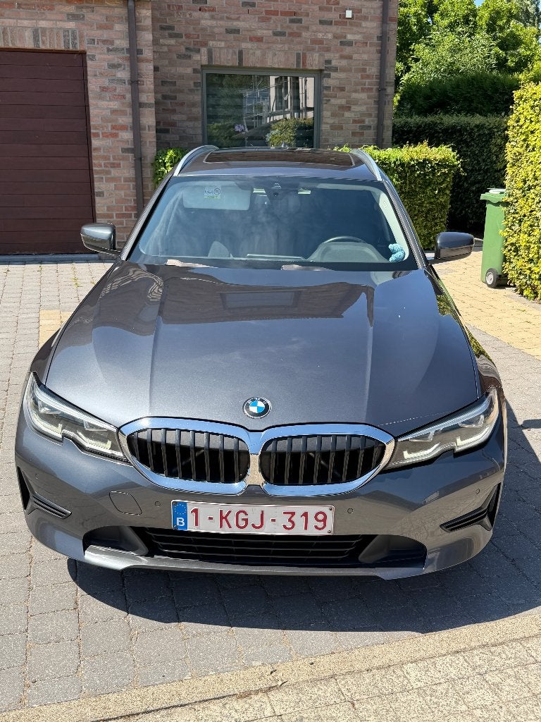BMW 318D Goed onderhouden 06/2020, Auto's, BMW, Particulier, 3 Reeks, 360° camera, ABS, Adaptieve lichten, Airbags, Airconditioning