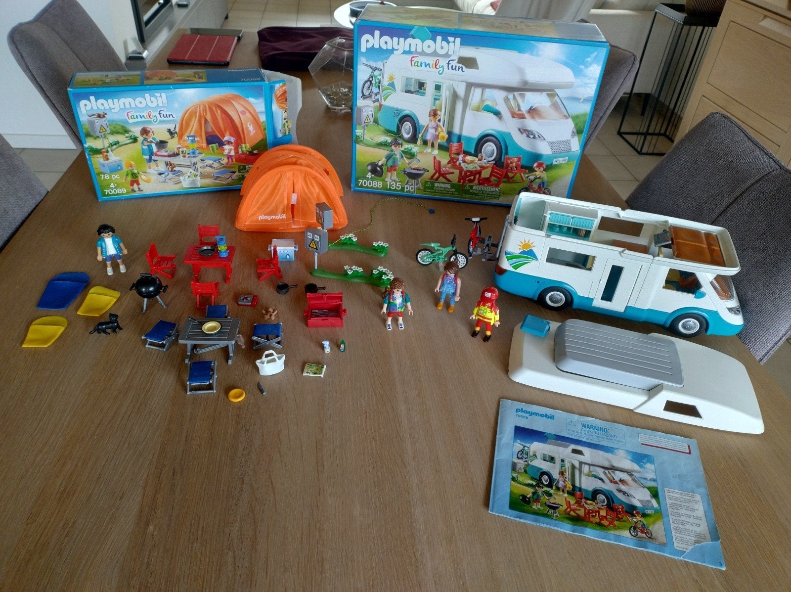 2 sets. Playmobil 70088 en 70089, Family fun, Enlèvement, Utilisé, Autres types
