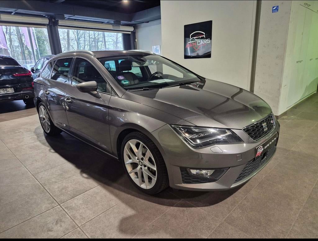 Seat Leon, Autos, 1141 kg, Achat, Entreprise, Noir