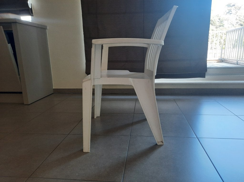 2 klassieke WITTE HARTMAN TUINSTOELEN, Tuin en Terras, Ophalen, Zo goed als nieuw, Kunststof, Stapelbaar