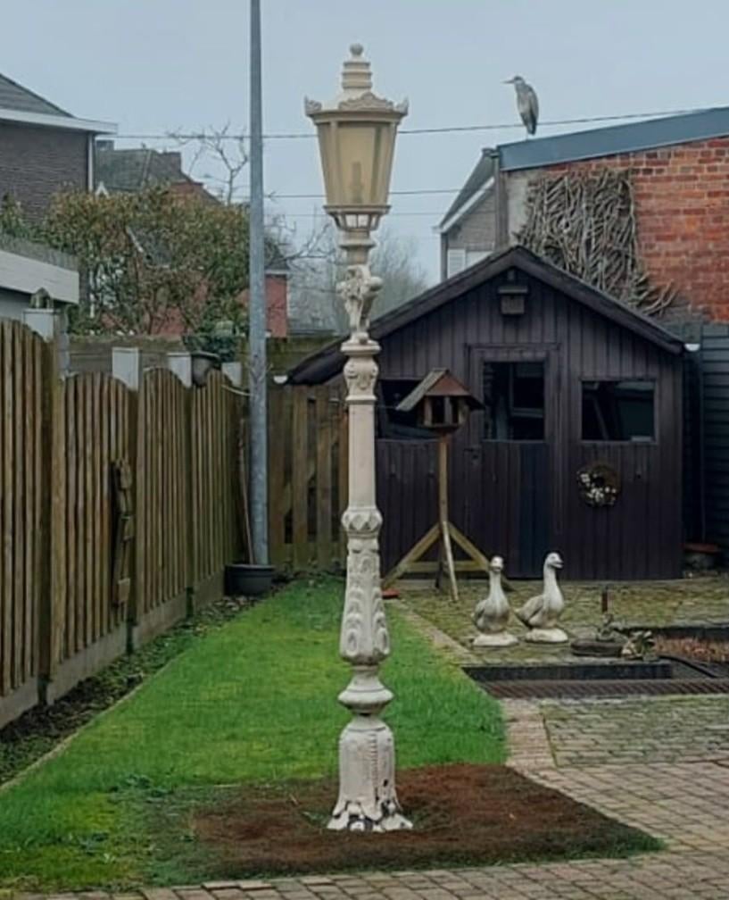 Oude gietijzer tuinverlichting T-bar *  2m85, Tuin en Terras, Ophalen, Gebruikt