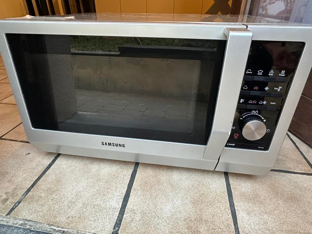 Magnetron + oven (Samsung binnen, keramiek), groot, Elektronische apparatuur, Ophalen, Zo goed als nieuw, Oven, Microgolfoven