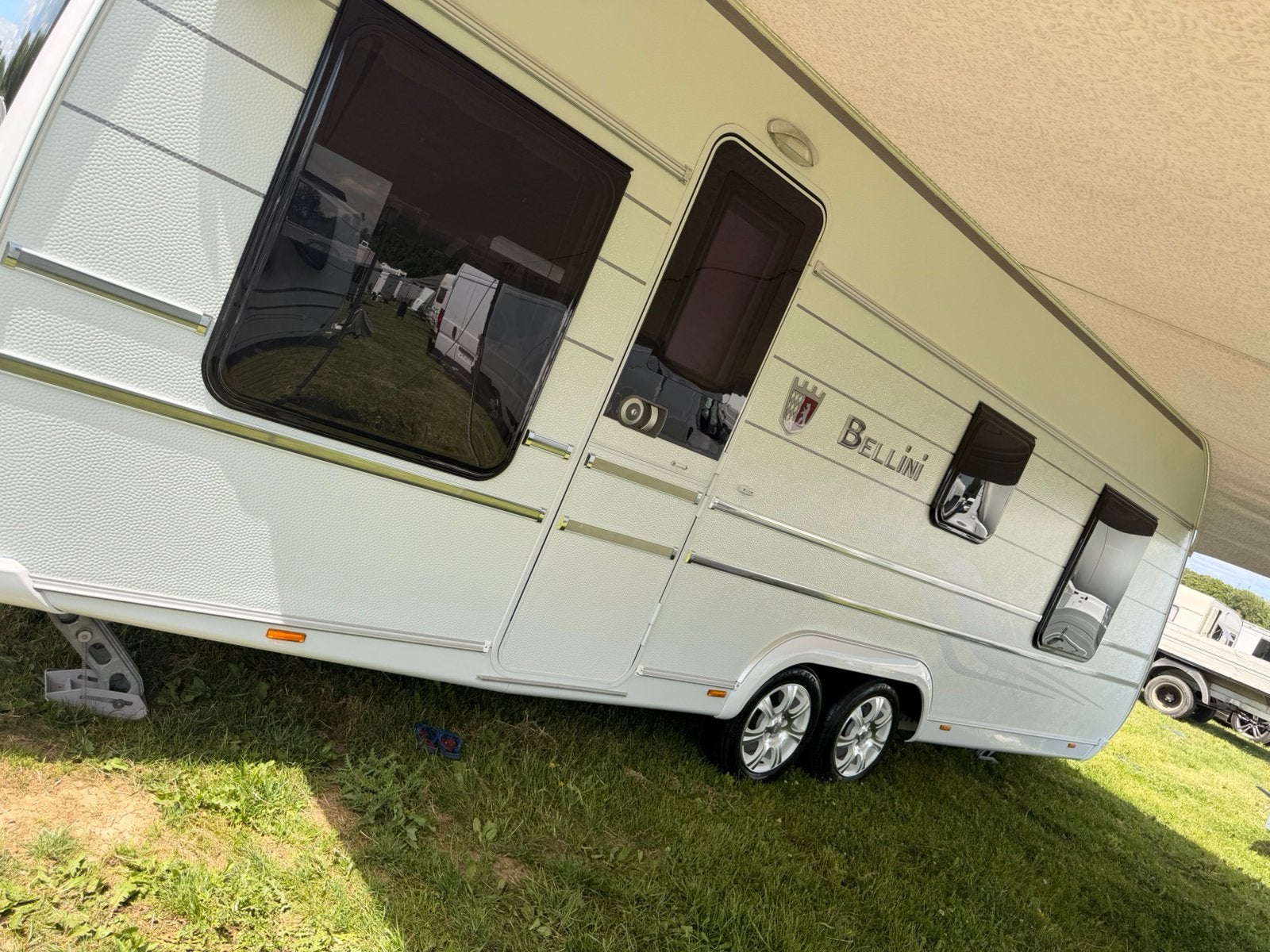Tabert, Bellini, Caravanes & Camping, Particulier
