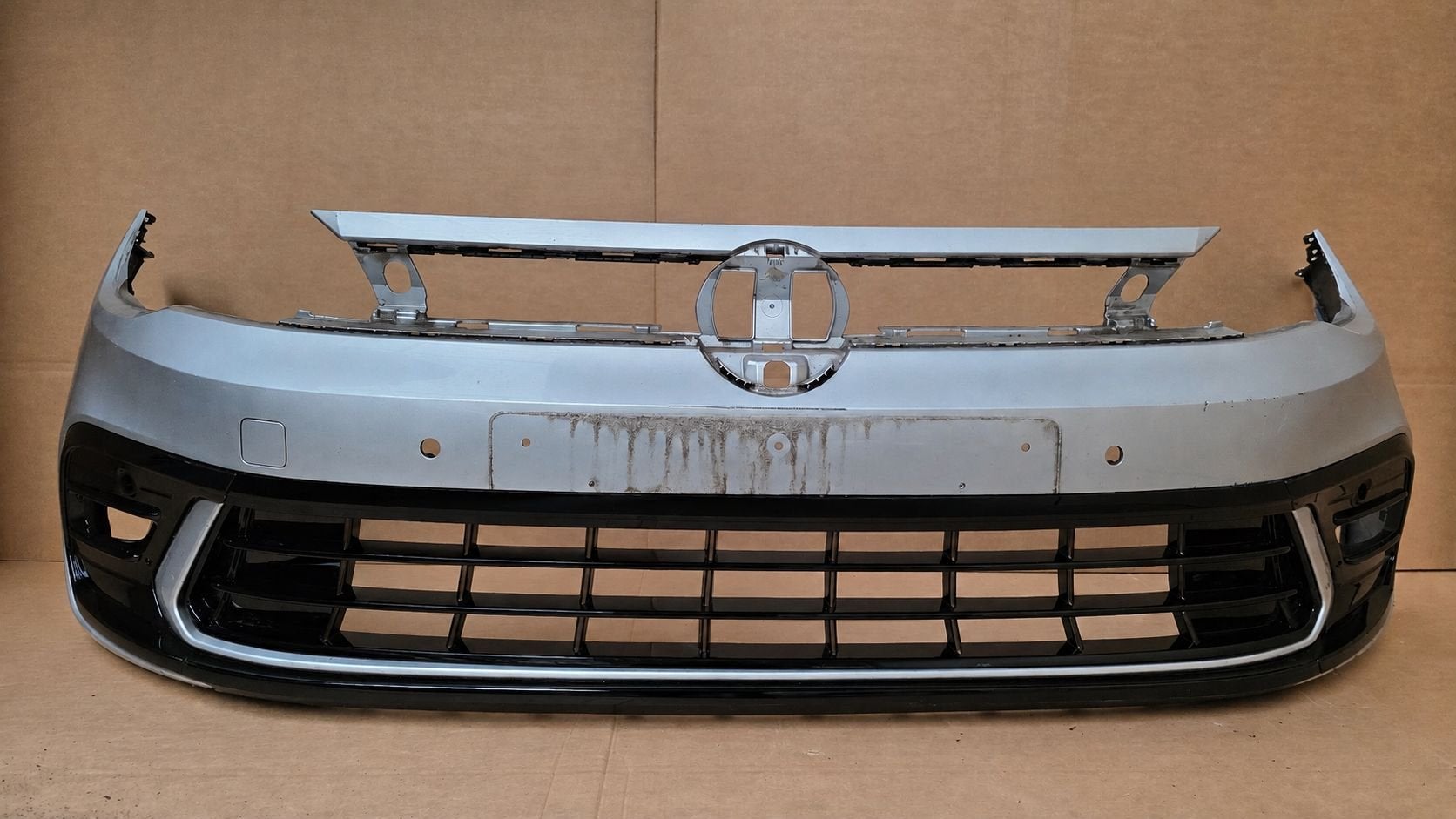 Bumper Voor VW Polo 2G Facelift R-line Volkswagen A7W 2022-, -, Origine de la pièce connue, Utilisé, -