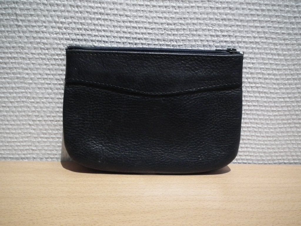 Trousse en cuir marine (zippée) Longueur 18/ Hauteur 12 cm, Bijoux, Sacs & Beauté, Trousses de toilette, Envoi, Comme neuf, Bleu