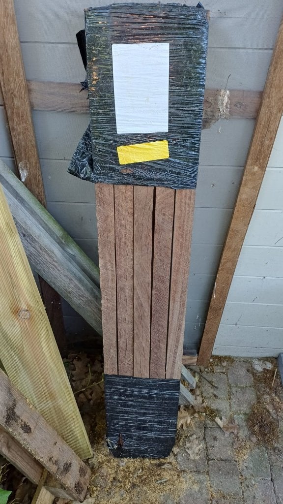 azobe paaltjes, Doe-het-zelf en Bouw, Hout en Planken, Ophalen, 25 tot 50 mm, Nieuw, Balk