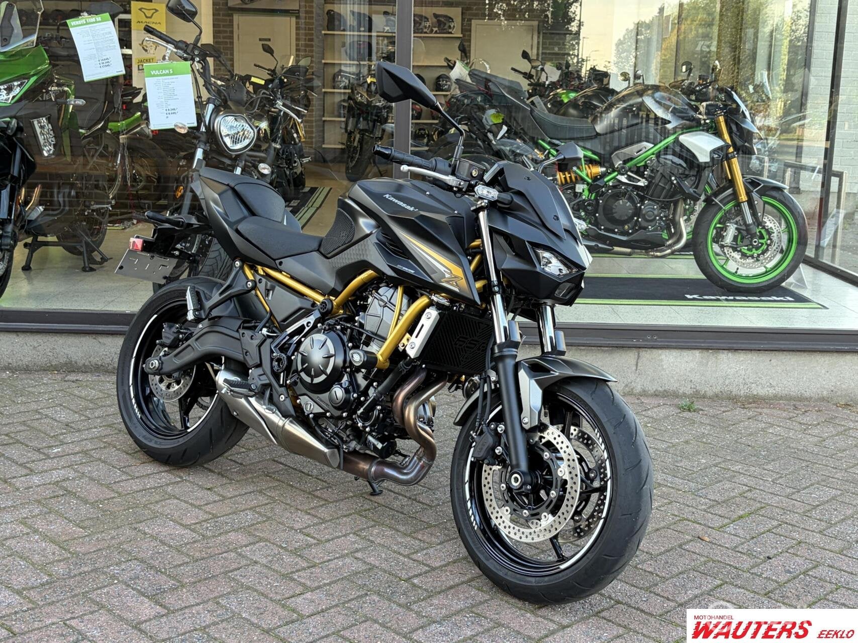 Kawasaki Z650 S, 649 cc, ABS, Meer dan 35 kW, Toermotor