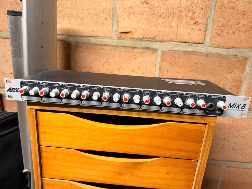 ARX MIX8 rack mixer, Ophalen of Verzenden, Zo goed als nieuw