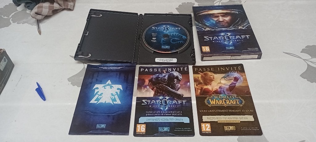 StarCraft II Wings of Liberty PC-speldoos en instructies, Games en Spelcomputers, Games | Pc, Ophalen of Verzenden, Sport